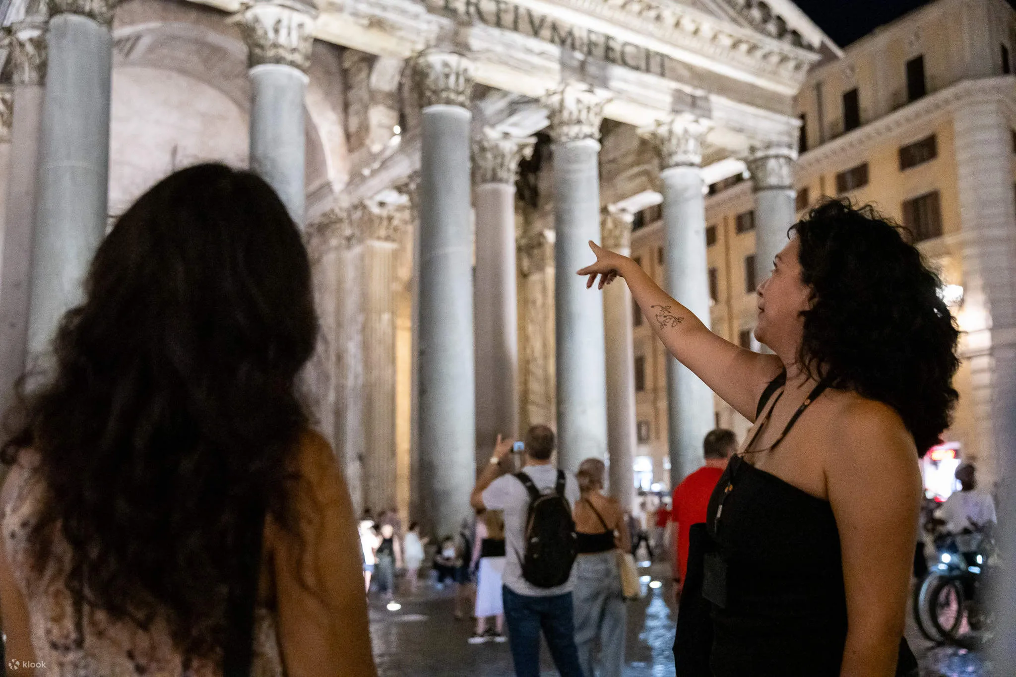 Pantheon Dress Code & Visitor Etiquette: Respectful Attire, Seasonal Comfort, Photography Conduct