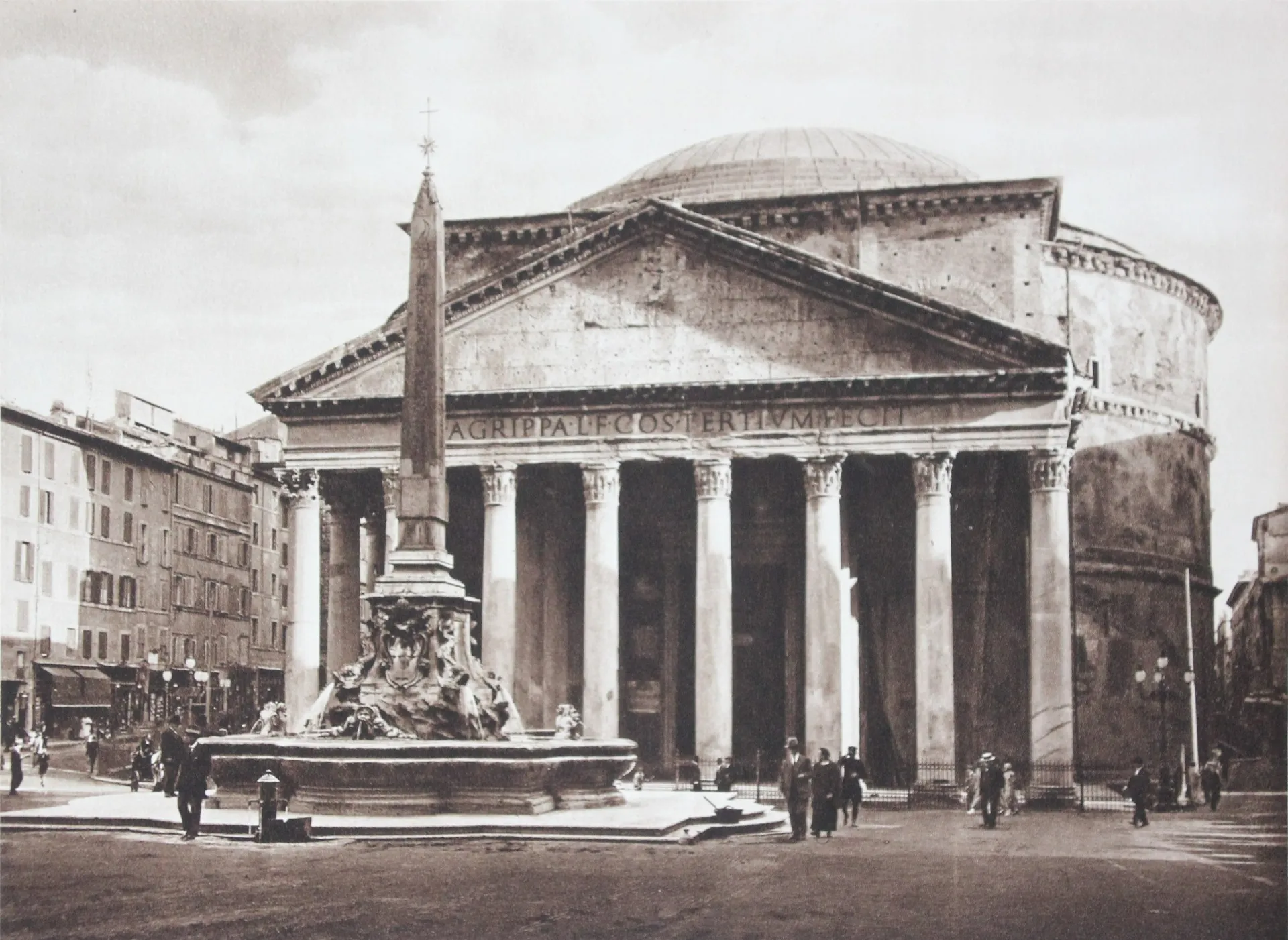 Pantheon Tombs: Raphael, Italian Monarchs, and the Evolution of Honor Inside the Rotunda